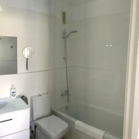 Duplex C9 Con Piscina Privada * Callao Salvaje