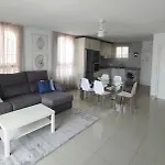 Βίλα Duplex C9 Con Piscina Privada Callao Salvaje